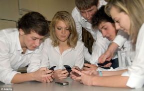 article-2142640-04FD7975000005DC-762_634x405